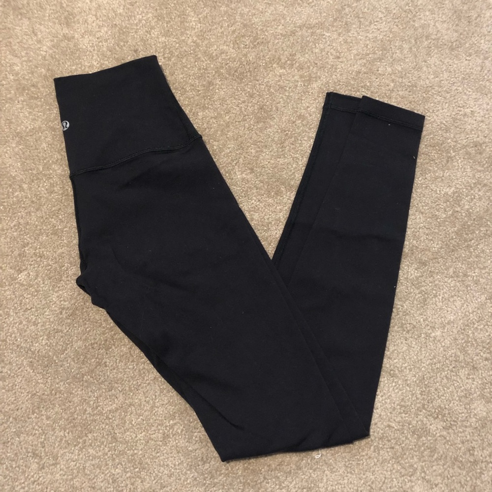 Lululemon Wunder Unders: Size 4
